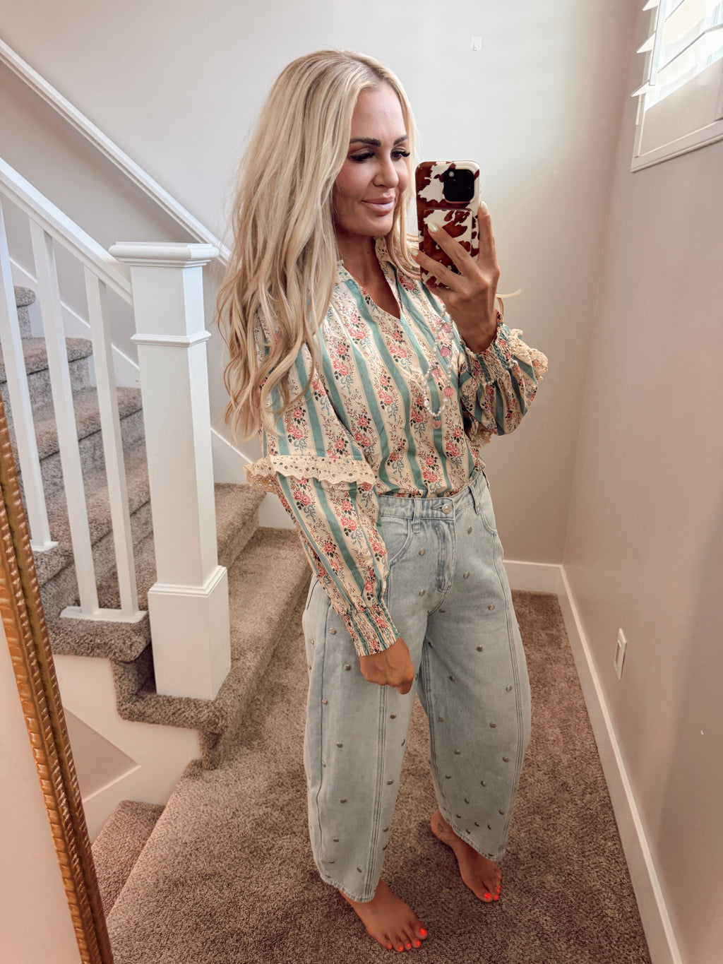 Fall balloon sleeve top